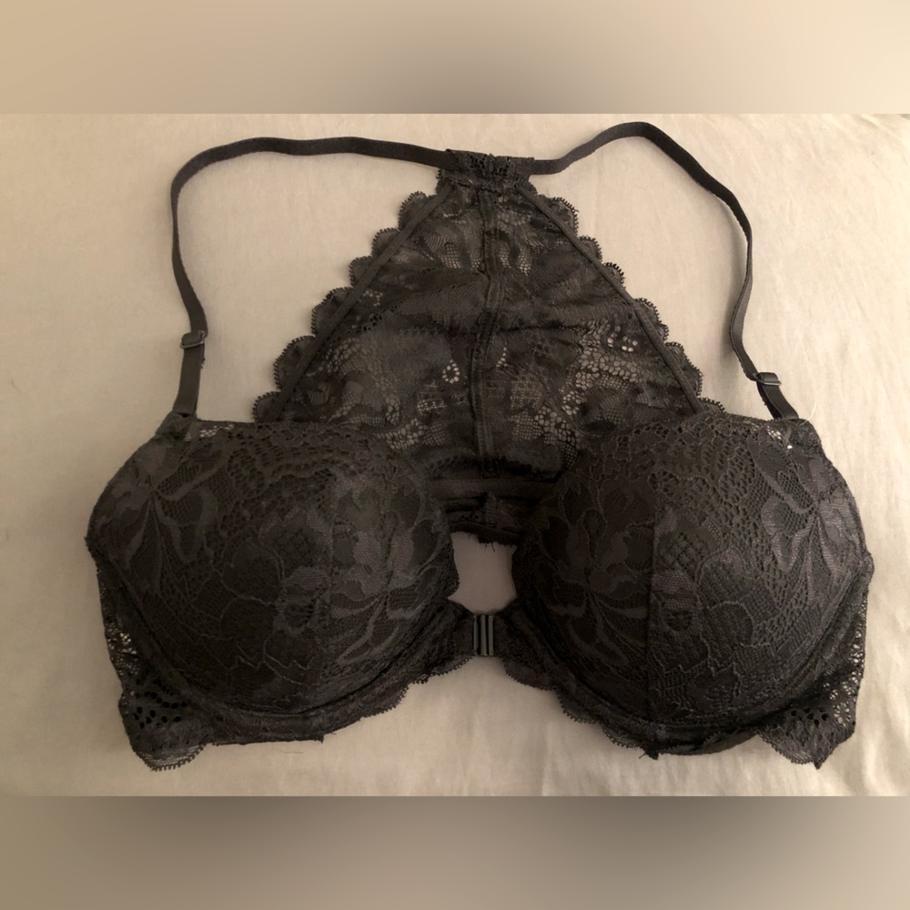 VS Bra colored black 34C